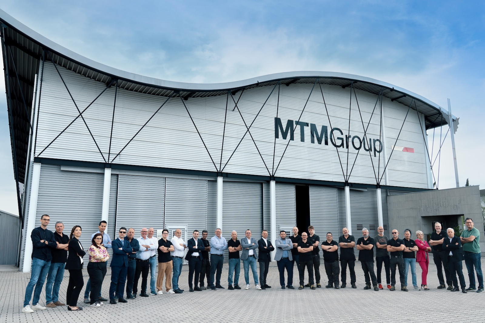 Officine MTM Tube Mill Manufacturer Group Photo